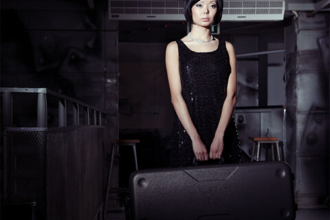 woman-with-suitcase